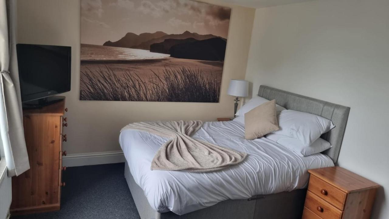 קארדיף Cefn Mably Bar And Rooms מראה חיצוני תמונה